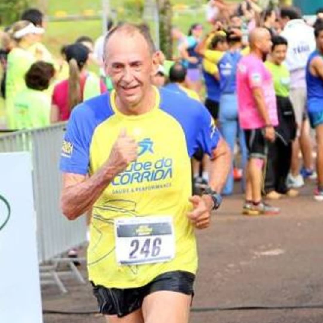 Aluno Laerte do clube da corrida Bertolino, no seu depoimento sobre o treino com elásticos.